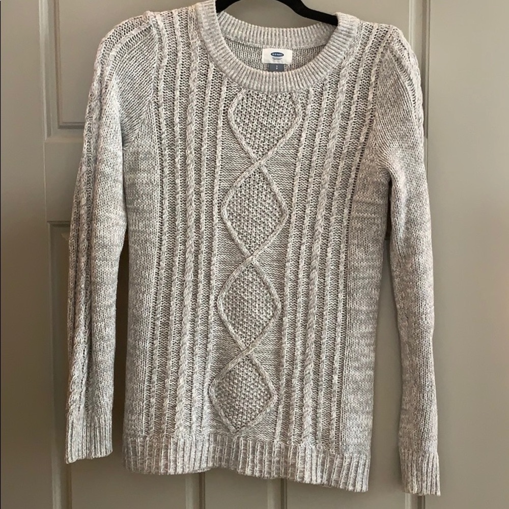 Cable knit sweater